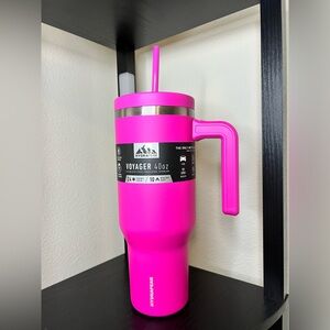 Hot pink Hydrapeak Voyager 40 oz Stainless steel Tumbler w/ Handle and Straw Lid